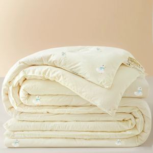 Kiss Dear | Soy Fiber Spring Autumn Quilt