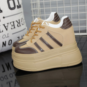 Giày Nữ Tăng Chiều Cao Trong Suốt Đế Dày Mùa Hè 2024 Giày Bệt Đế EVA Đế Cao Su Mũi Tròn Thoáng Khí