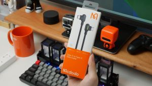 MCDODO PD TYPE C TO TYPE C DATA CABLE 60W FAST CHARGING CABLES WITH LED LIGHT USB C GAMING CABEL 3A QUICK CHARGE