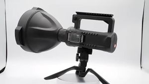 Senter LED Cas Jumbo Besar Super Terang 100 Watt Jarak Jauh Baterai Rechacherable USB Cahaya Senter Jarak Jauh Hingga 2Km Ori Waterproof Dan Tahan Lama Bisa Untuk Berburu Memancing Mendaki Camping