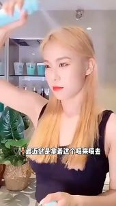 SG [READY STOCK] Spes Dry Shampoo  150ml Oil Free Fluffy Hair Hair Treatment Increases Washing Free Hair Fluffy Spray Oil Control Volume Hair Spray  Dry Hair Spray No-wash Air-feeling Spray  Remove Oil Dry Shampoo  Hair Shampoo Spray   诗裴丝免洗干发喷雾