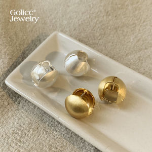 Golden Matte Womens Earrings 2025 New Popular High-End Lightweight Luxury Ear Cuff Unique Beautiful Stud Earrings Autumn Winter Jewelry