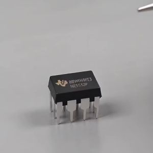 10PCS NE5532P NE5532 Dual Low-Noise High-Speed Audio Operational Amplifier Op Amp Breadboard-Friendly IC DIP-8