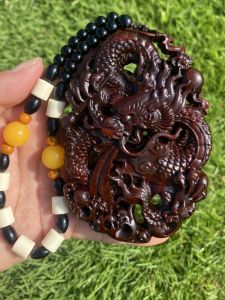 Mặt Dây Chuyền Hình Rồng Gỗ Đàn Hương Mặt Đôi Rỗng Khoét Sâu Thủ Công Mỹ Nghệ Trang Trí Nhà Phong Cách Cổ Điển