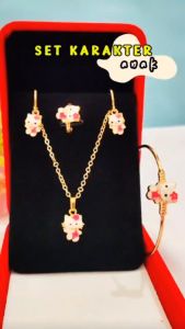 Cute Jewelry Set perhiasan anak hello kitty lapis emas gold L131