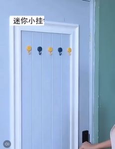 OV114 Gantungan Baju Dinding & Hook Tempel PER 5 PC