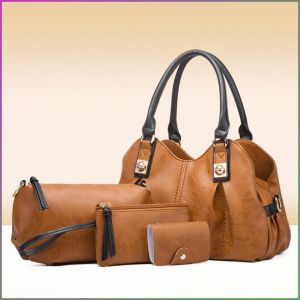 Shoulder Bag Beautiful and Durable Crossbody Bag Leather Metal Accessories Large Capacity