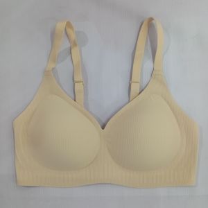 Luna Avon Non Wire Seamless Moulded Bra in Coconut and Pearl HI stretch  and breathable