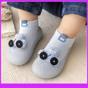 ถุงเท้าเด็ก Antilock วัสดุยางกันลื่น ถุงเท้าเด็กชายและเด็กหญิง รองเท้าเด็กวัยเตาะแตะ รองเท้าเด็กวัยเรียน ฤดูใบไม้ผลิและฤดูร้อน รองเท้าพื้น