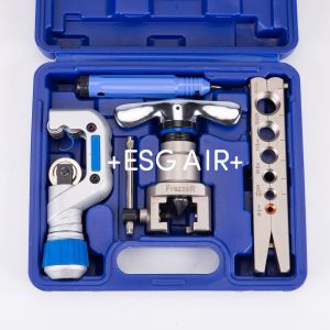 ชุดบานแฟร์ลูกเบี้ยว ยี่ห้อ Frezzer ในชุดประกอบด้วย คัตเตอร์ตัดท่อ 1/8" - 1 1/4" ที่ลบคมท่อ และชุดบานแฟร์ 1/4" - 3/4