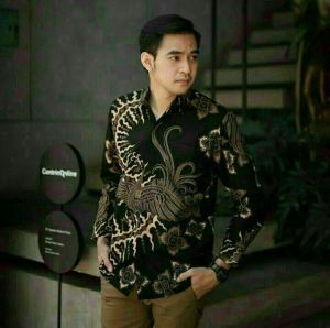 TERMURAH!!! Baju Batik Pria Lengan Panjang / Batik Modern / Batik Motif Kekinian / Bahan Katun Prima Premium / Batik Tradisional / Batik Indonesia / Seragam Batik / Grosir Batik Murah / Baju Lengan Panjang / Kemeja Viral / Batik Sidojoyo