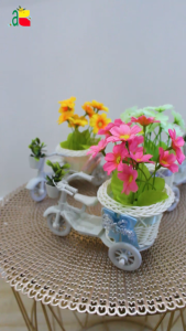 RB6085 SEPEDA MINI DAYSI BUNGA PLASTIK HIAS DEKORASI RUMAH ARTIFICIAL