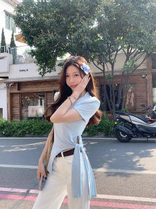 Áo Thun Nữ Cổ Chữ V Không Đều Màu Trơn Thắt Lưng Ngắn Mùa Thu Ngọt Ngào Cay Nồng Áo Thun Nữ Phong Cách Hàn Quốc Thường Ngày