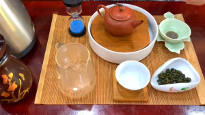 Trà Ô Long Hoa Việt Hương vị trà ô long dịu nhẹ hậu cam ngọt êm dịu - Gói 100g - Đông Sơn