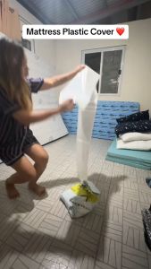 RakanKu MALAYSIA Large Mattress Reusable Plastic Bag Cover Protector Waterproof Bed Cover PE Plastic Cover Thick Protector for Moving Home Sarung Plastik Tilam 塑膠袋