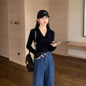 เสื้อชั้นในถักคอวีแขนยาวสำหรับผู้หญิง เสื้อชั้นในทรงเข้ารูป ทรงสลิมฟิต ทรงเข้ารูป เสื้อคลุมกันหนาว ฤดูใบไม้ร่วง 2025 ใหม่ล่าสุด