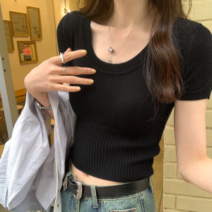 Áo Thun Nữ Tay Ngắn Dệt Kim Cổ Chữ U Kiểu Pháp Hở Xương Đòn Thiết Kế Ôm Vừa Vặn Ngắn Thời Trang Mùa Hè 2024