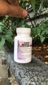 Tím xử lý sán da sán mang cá Koi cá cảnh.