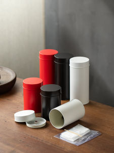 กล่องชาพกพาขนาดเล็กแบบปิดมือถือจากไต้หวัน กล่องทรายทองแดงสำหรับบรรจุภัณฑ์แบบซีริเอซ กล่องชาฮ่องกง 50 กรัม