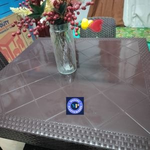 4SEATER TABLE SET COLOR BROWN