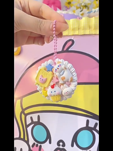 Guka Set Box 1008Pcs Cream Glue DIY Keychain Set GUKA Material Package Sticker for Kids Deluxe Set Spree Child Birthday Gift