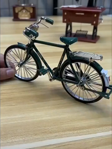 Tự Lắp Ráp Cổ Điển Hợp Kim Xe Đạp Đồ Chơi Mô Hình Xe Điều Khiển Từ Xa Màn Hình Thanh Lớn Hai Tám Quy Mô 1:28 Sưu Tập