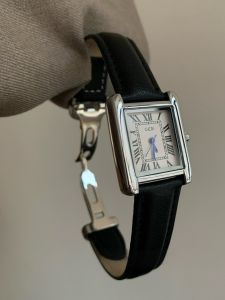 LIBIS | Fashionable Elegant Versatile Square Watch for Women
