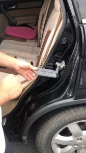 Universal Car Door Step with Roof Climbing Assist Heavy Duty Anti-Slip Footrest for SUV Trucks Off-Road Vehicles