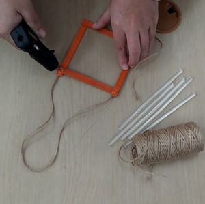 กาวแท่ง สีใส Hotmelt Glue Stick แท่งเล็ก/แท่งใหญ่ บรรจุถูก 1 กิโล กุญแจรูประจำตัวถุง (Bangkok Inter)