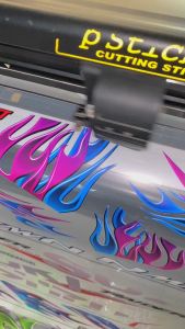 Stiker Striping Honda CB 150 R: Pilihan Motif Transparan & Simpel