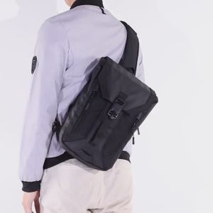 OZUKO 9334 Tas Selempang Pria USB Casual Chest BagTablet 9.7 Inch