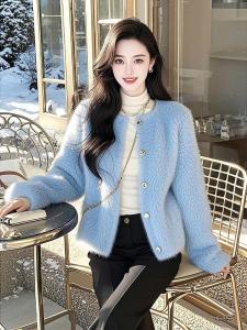 Unique Thickened Blue Fur Jacket Womens Simple Yet Elegant Small Fragrance Style Winter Outerwear New 2024 Fashion Trend