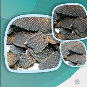 All Natural Dehydrated Chicken Liver cat and dog treats  by Chewpawpuffs