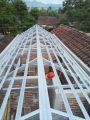 Rangka Atap Rumah Baja Ringan 0,75mm SNI Terpasang. 