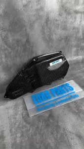 COVER FILTER VARIO 125 150 SEMUA TAHUN PCX 150 CBU TAHUN 2012 - 2014 TUTUP SARINGAN FILTER UDARA CARBON EUROPARTS PREMIUM VARIO 125 FI VARIO 125 EP VARIO 150 ESP VARIO KZR VARIO TECHNO LED KEYLESS BOX BOK FILTER UDARA BODY SAMPING ORIGINAL