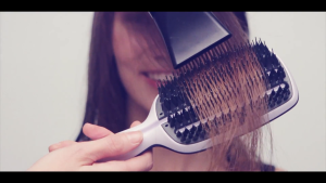 Lược sấy & tạo kiểu Tangle Teezer Blow-Drying Paddle giúp tóc thẳng suôn mượt đẹp chuẩn Salon