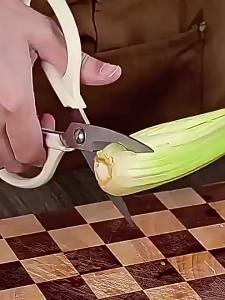 SHI BA ZI ZUO | Stainless Steel Sharp Kitchen and Craft Scissors