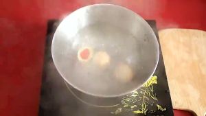 Egg Timer Alat Pengukur Kematangan Telur Rebus
