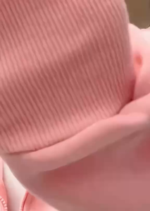 Áo khoác nỉ form rộng phối nút bấm cổ thêu chữ có túi trong tay xỏ ngón freesize nam nữ PTY68STORE