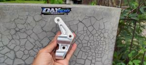 breket kaliper nissin monoblok 4 piston pnp skok ninja brecket caliper nissin 4 p monoblock 4p pnp shock skok ninja R RR SS disk 300 mm bracket caliper nissin mono blok block bracket kaliper brembo nissin mono blok 4p cnc pnp motor shogun sp 125 satria fu