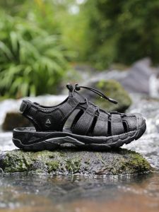 HUMTTO Mens Summer Lightweight Breathable Beach Shoes Anti-slip Wear-resistant Head Covering Wading Fishing Shoes