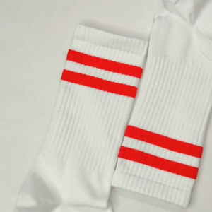 Predecessors Taf Kaos Kaki Sock Putih Stripe Merah