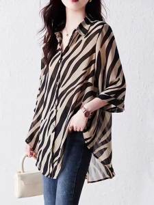 [1.5ไม้ขีดไฟจุดได้หมื่นครึ้งคนสรรเสริญ] เสื้อกันแดดแขนสามส่วนลายเสื้อชีฟองสำหรับผู้หญิงเสื้อทรงหลวมลายม้าลายขนาดพิเศษคลุมหน้าท้องเสื้อกระชับสัดส่วน