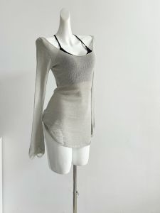 Linan สไตล์เกาหลี Lazy Atmosphere Hole ถักแขนยาว ผู้หญิง ฤดูร้อน สลิมฟิต เสื้อยืดฐาน เดรสรัดรูป เสื้อชั้นใน