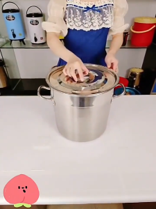 304 stainless steel soup bucket with lid waterproof and heat-resistant magnetic stove universal stainless steel pot with open flame