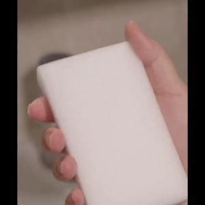 ฟองน้ำอเนกประสงค์(1ชิ้น) เช็ดคราบ ฟองน้ำมหัศจรรย์ ฟองน้ำนาโน ฟองน้ำเมลามีน ฟองน้ำขาว ฟองน้ำทำความสะอาด ปลอดภัย ไม่มีสารเคมีตกค้าง ใช้งานง่าย เช็ดสิ่งสกปรก ซึมซับสูง ราคาถูก 10*6*2ซม