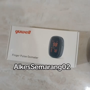 Yuwell Oksimeter YX 102 Ringan Praktis dengan Indikasi Baterai
