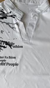 Áo Thun Nam Tay Ngắn Cổ V Thoáng Khí Kiểu Dáng Thường Ngày In Chữ Chất Liệu 100% Polyester