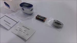 [MDA APPROVED] Fingertip Pulse Oximeter FS20C Hospital Quality