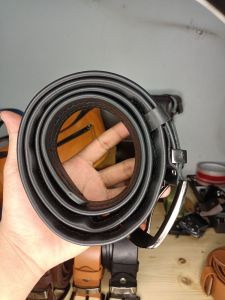 Ikat pinggang kulit retsleting Sabuk Resleting Kulit Asli Model Jarum dengan 2 varian warna hitam dan coklat
